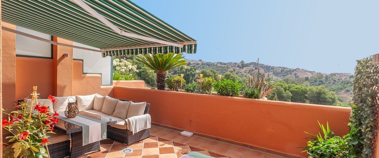 Resale - apartment - Marbella - Elviria