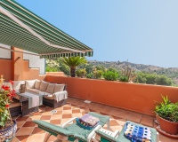 Resale - apartment - Marbella - Elviria
