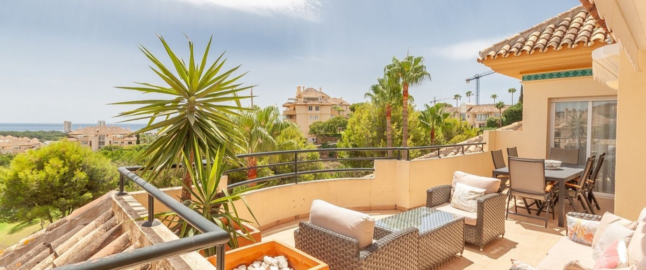 Resale - apartment - Marbella - Elviria