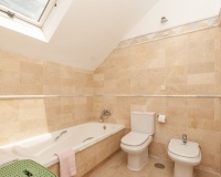 Resale - apartment - Marbella - Elviria