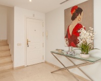 Resale - apartment - Marbella - Elviria
