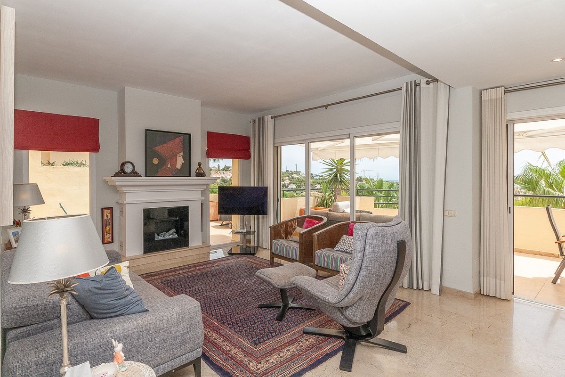 Resale - apartment - Marbella - Elviria