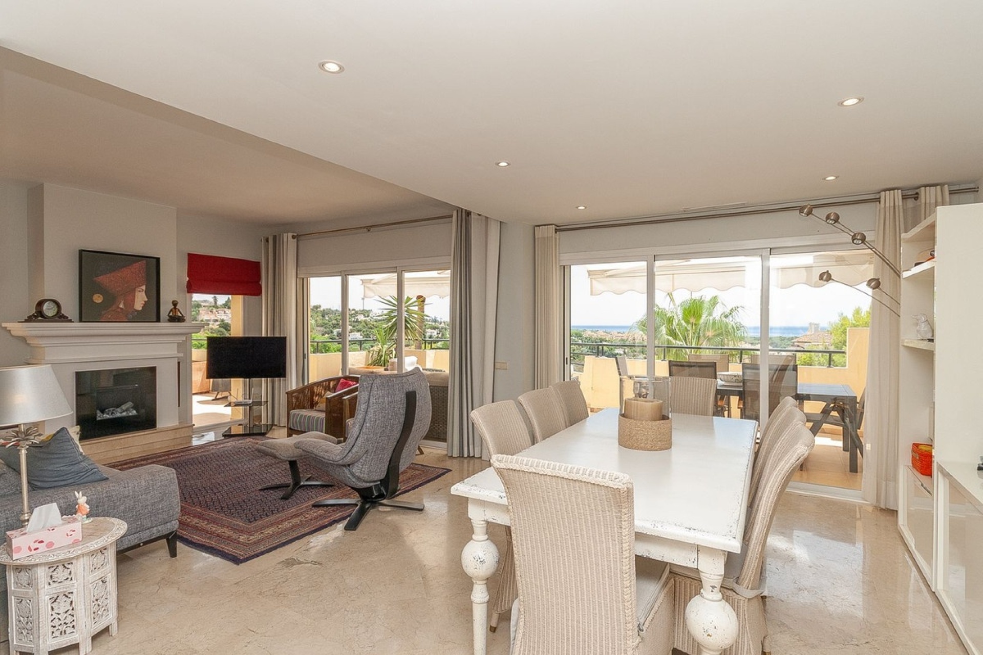 Resale - apartment - Marbella - Elviria