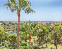 Resale - apartment - Marbella - Elviria