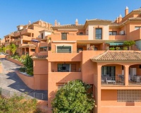 Resale - apartment - Marbella - Elviria