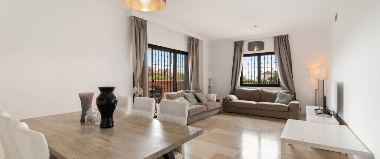 Resale - apartment - Marbella - Elviria