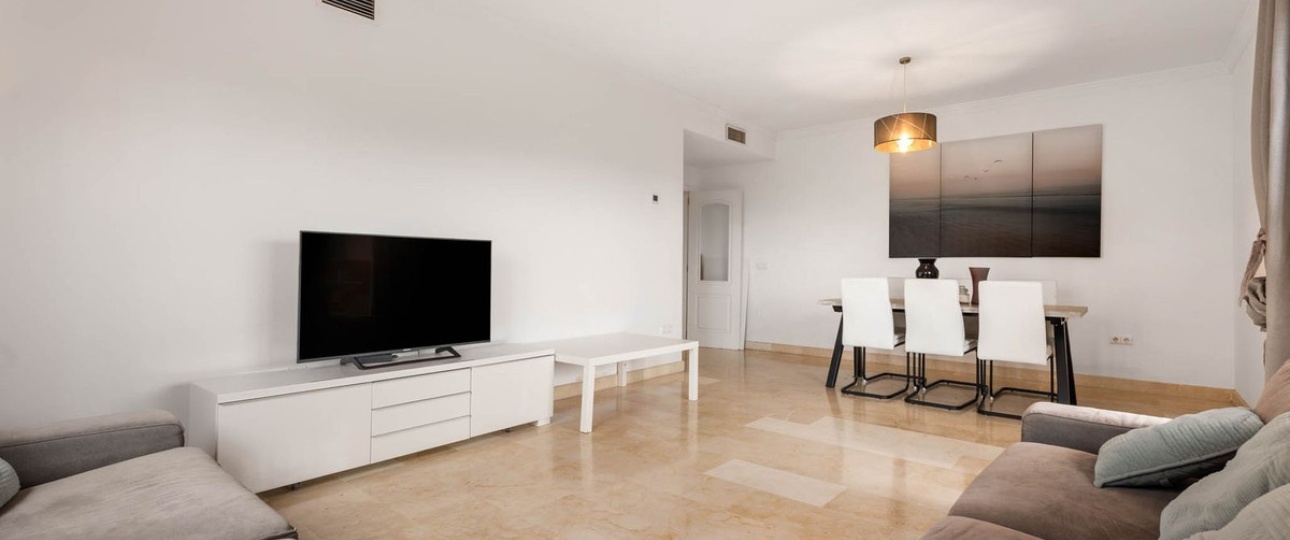 Resale - apartment - Marbella - Elviria