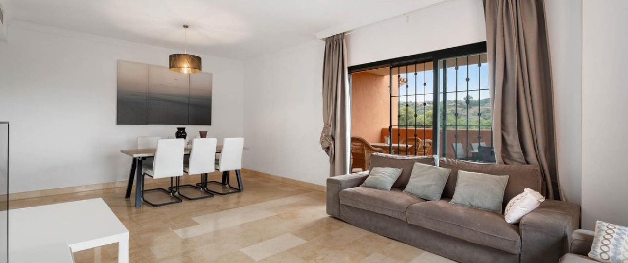 Resale - apartment - Marbella - Elviria