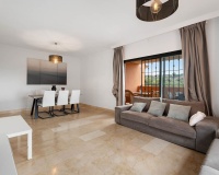 Resale - apartment - Marbella - Elviria