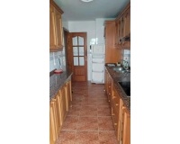 Resale - apartment - Marbella - Elviria