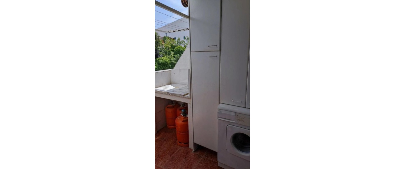 Resale - apartment - Marbella - Elviria