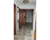 Resale - apartment - Marbella - Elviria