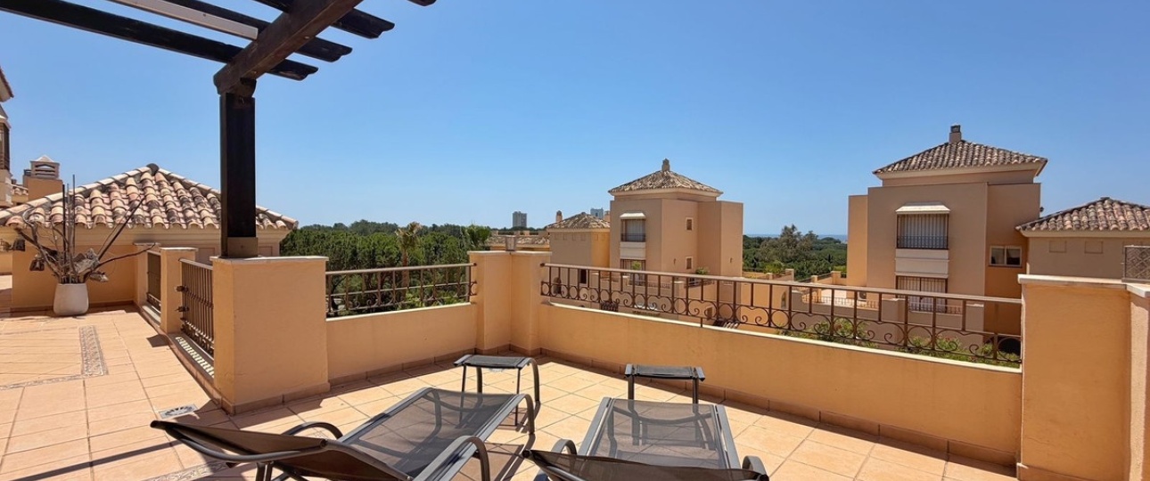 Resale - apartment - Marbella - Elviria