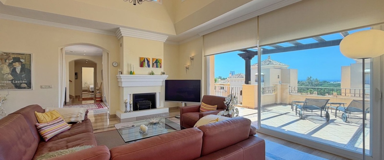Resale - apartment - Marbella - Elviria