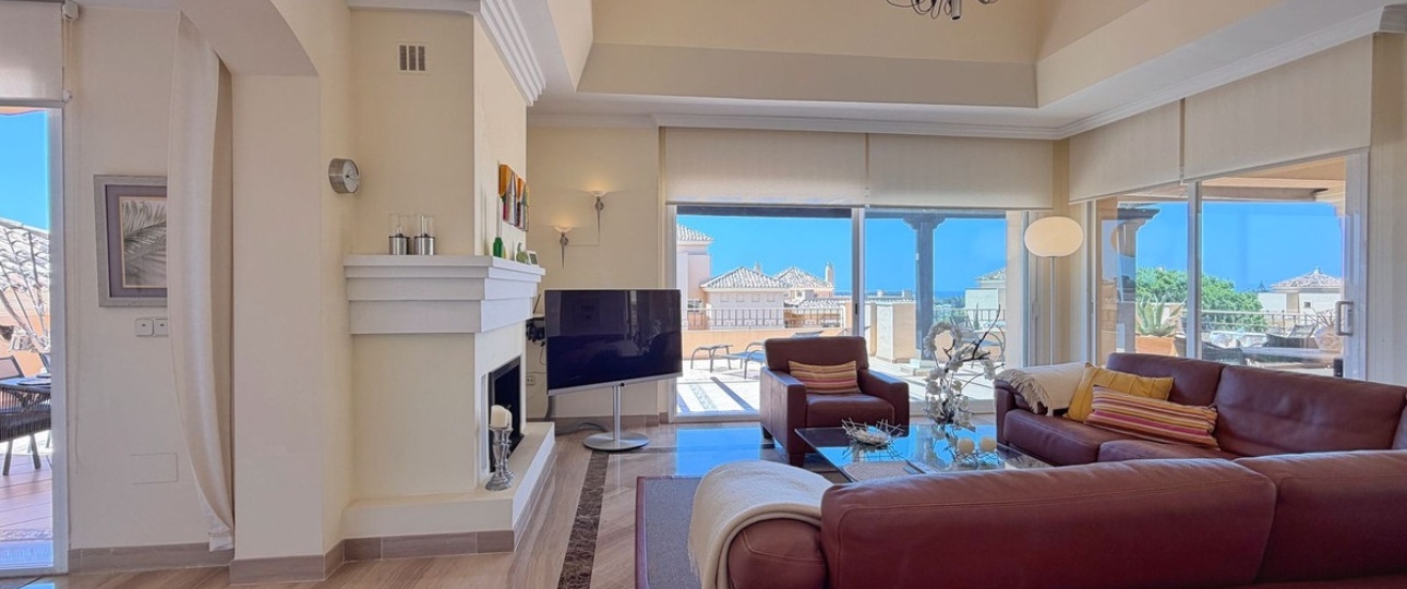 Resale - apartment - Marbella - Elviria