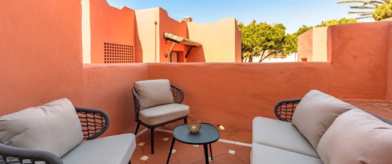 Resale - apartment - Marbella - Elviria