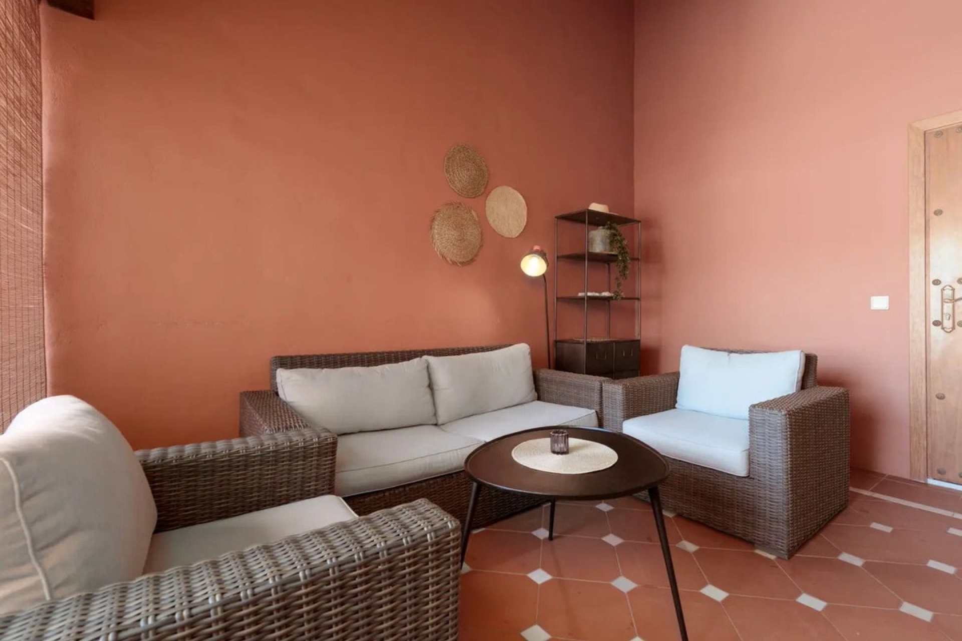 Resale - apartment - Marbella - Elviria