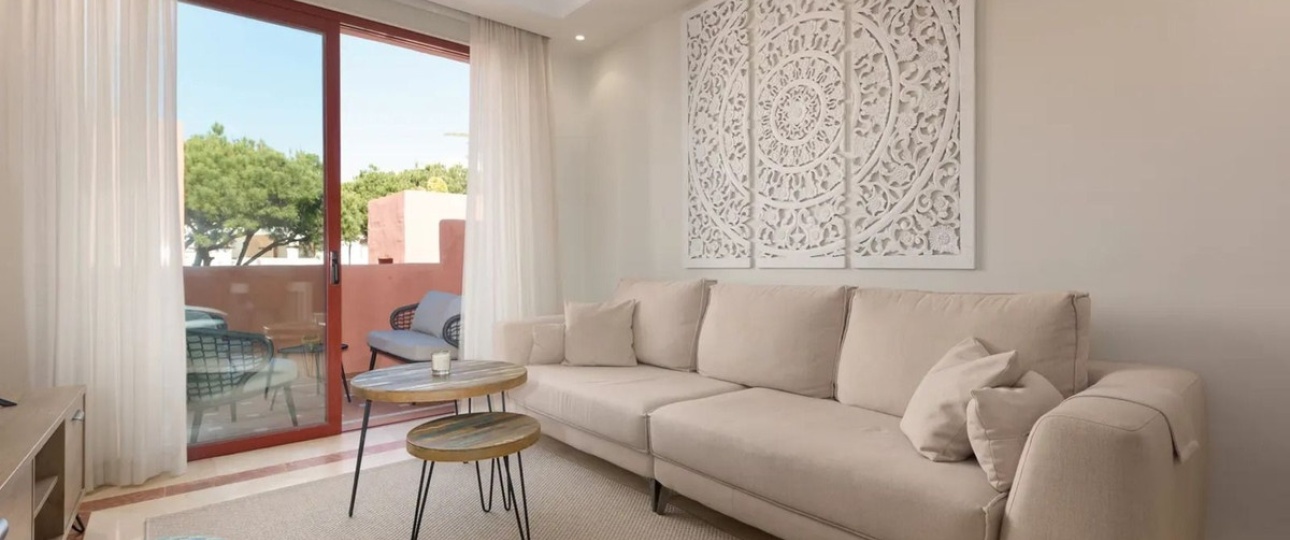 Resale - apartment - Marbella - Elviria
