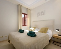 Resale - apartment - Marbella - Elviria