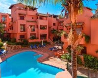 Resale - apartment - Marbella - Elviria
