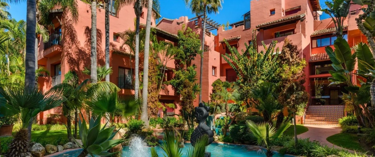 Resale - apartment - Marbella - Elviria