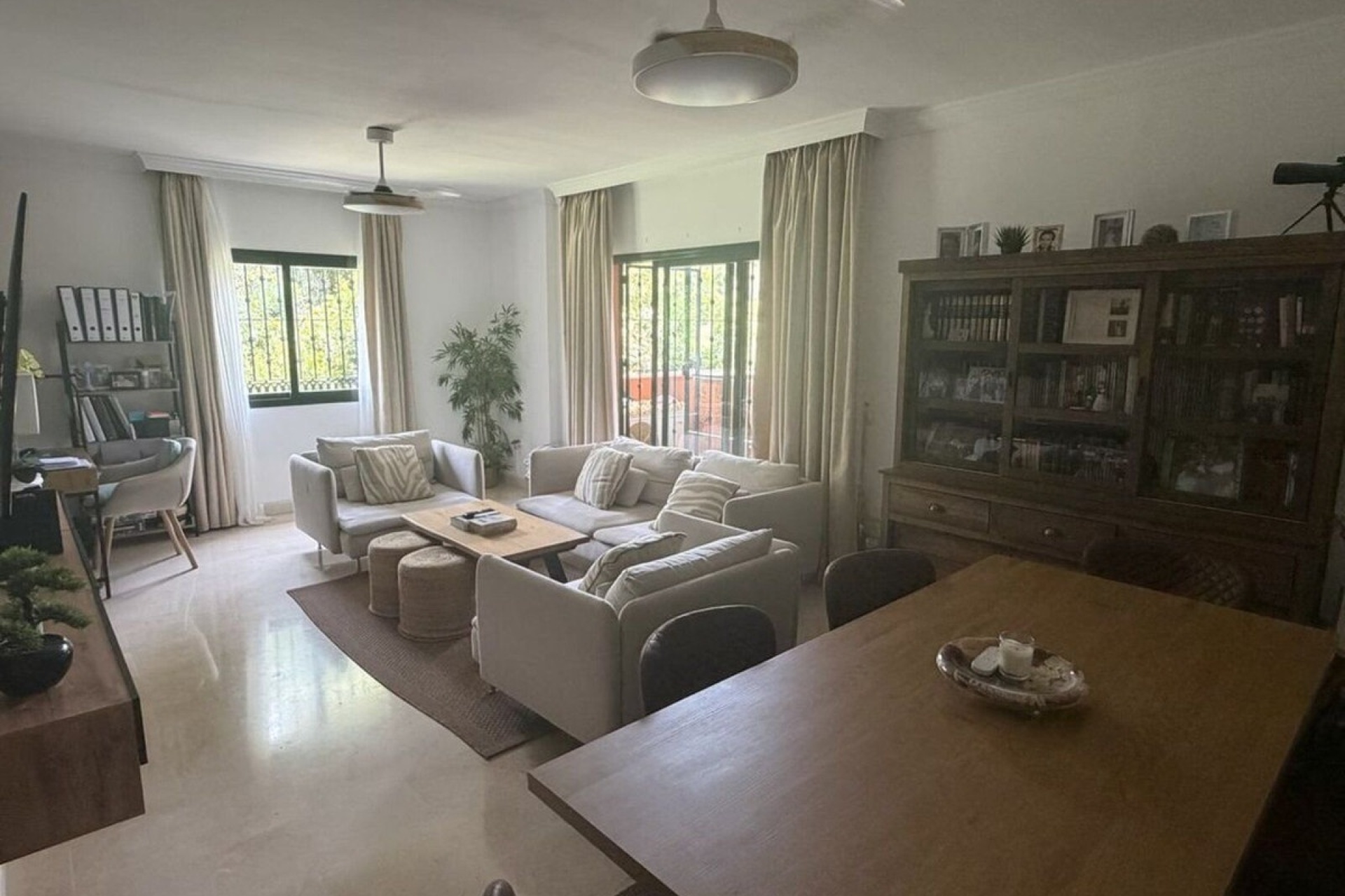 Resale - apartment - Marbella - Elviria