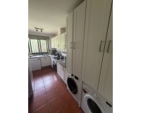 Resale - apartment - Marbella - Elviria