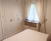 Resale - apartment - Marbella - Elviria