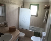 Resale - apartment - Marbella - Elviria
