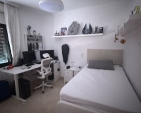 Resale - apartment - Marbella - Elviria