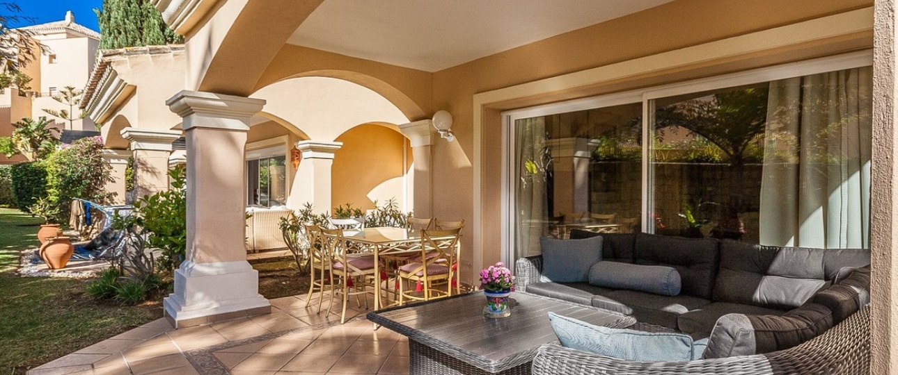 Resale - apartment - Marbella - Elviria