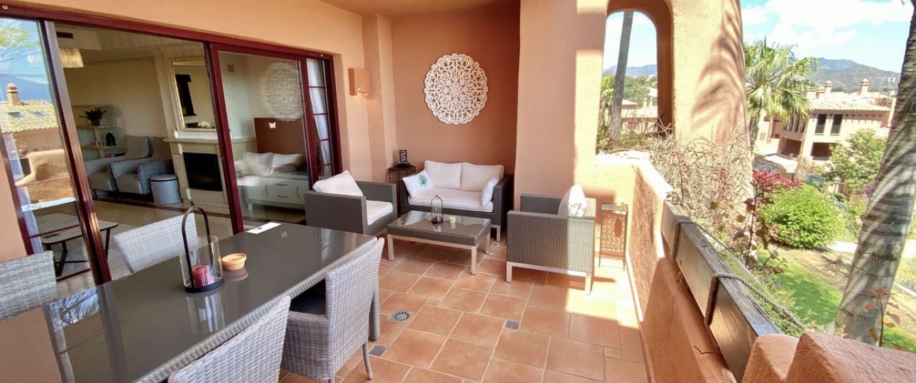 Resale - apartment - Marbella - Elviria