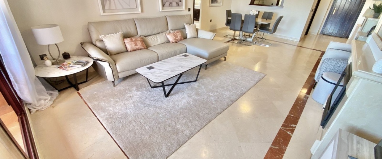 Resale - apartment - Marbella - Elviria