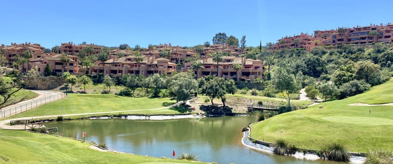 Resale - apartment - Marbella - Elviria