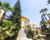 Resale - apartment - Marbella - Elviria