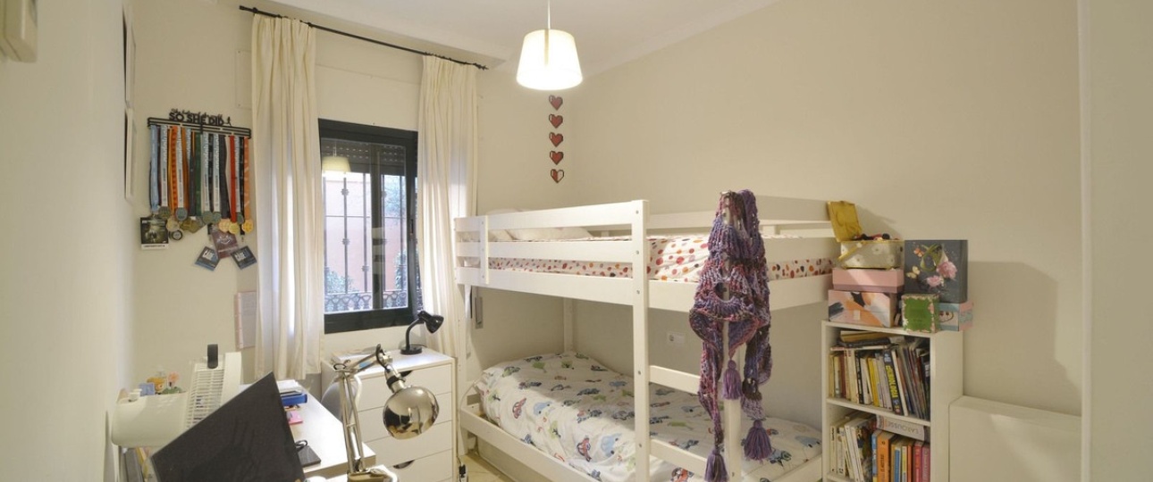 Resale - apartment - Marbella - Elviria