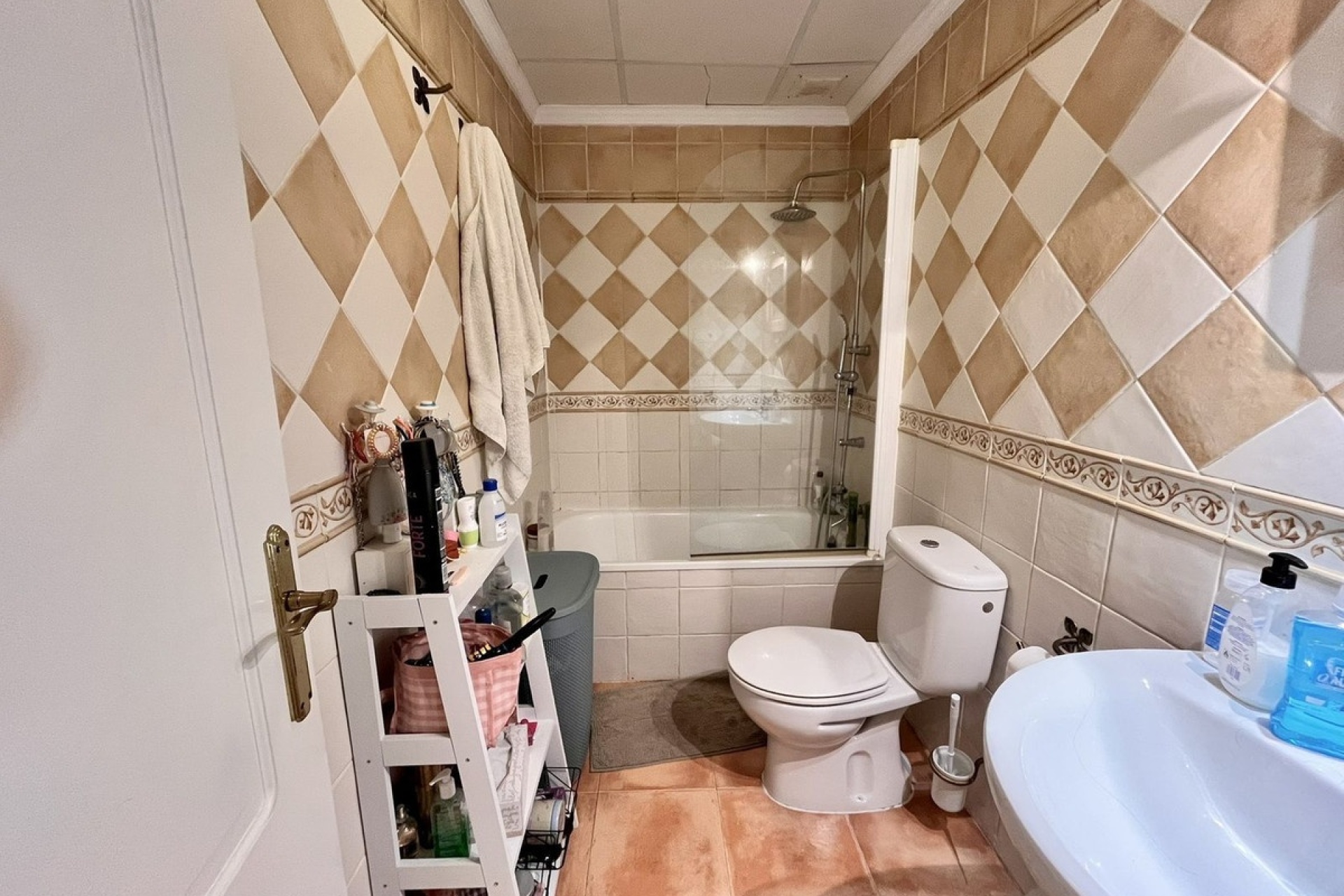 Resale - apartment - Marbella - Elviria