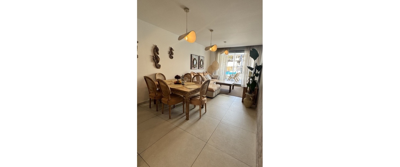 Resale - apartment - Marbella - Elviria