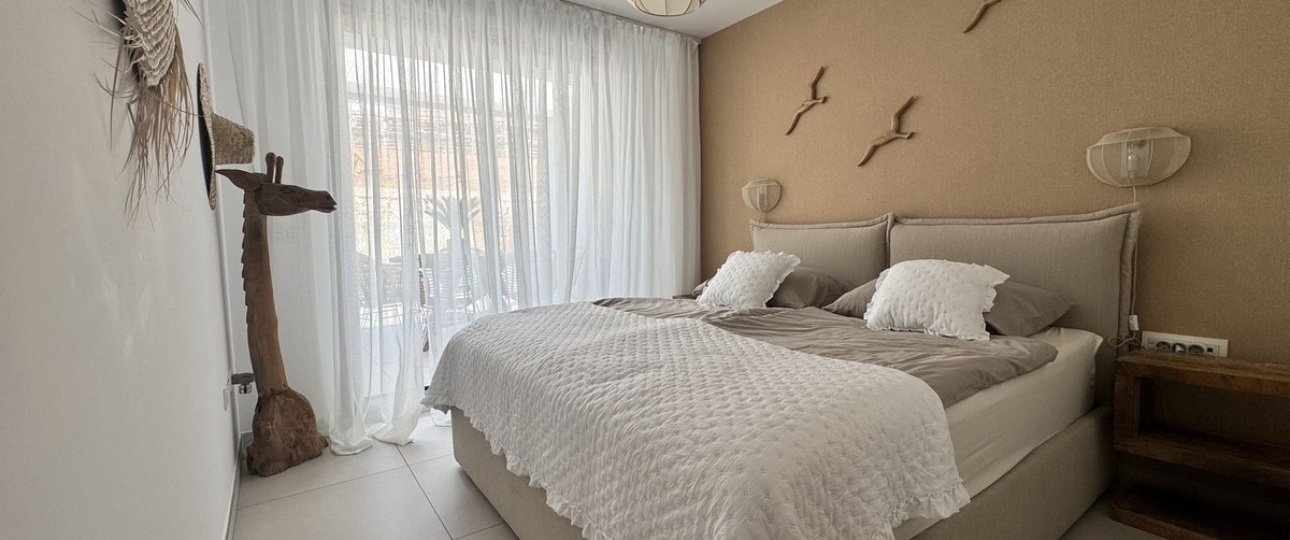 Resale - apartment - Marbella - Elviria
