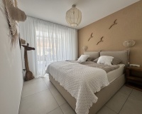 Resale - apartment - Marbella - Elviria