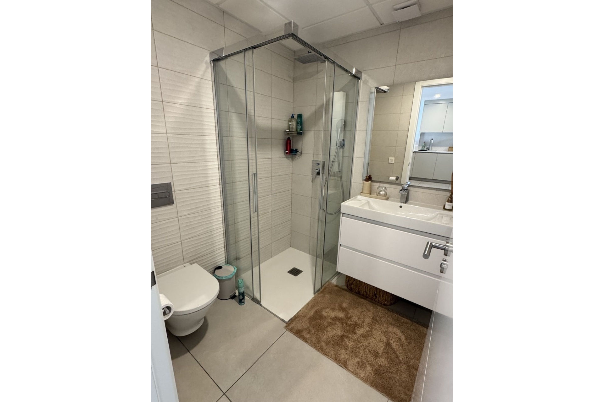 Resale - apartment - Marbella - Elviria