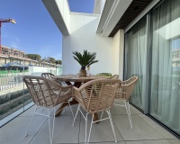 Resale - apartment - Marbella - Elviria