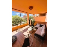 Resale - apartment - Marbella - Elviria