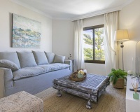 Resale - apartment - Marbella - Elviria