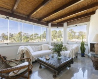 Resale - apartment - Marbella - Elviria