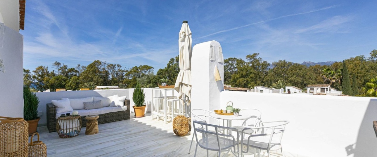 Resale - apartment - Marbella - Elviria