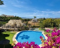 Resale - apartment - Marbella - Elviria