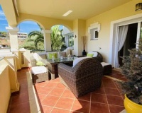 Resale - apartment - Marbella - Elviria