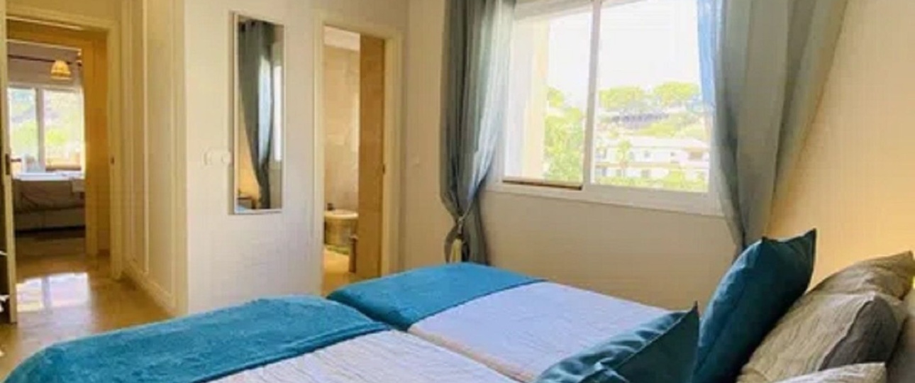Resale - apartment - Marbella - Elviria