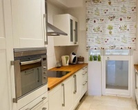 Resale - apartment - Marbella - Elviria